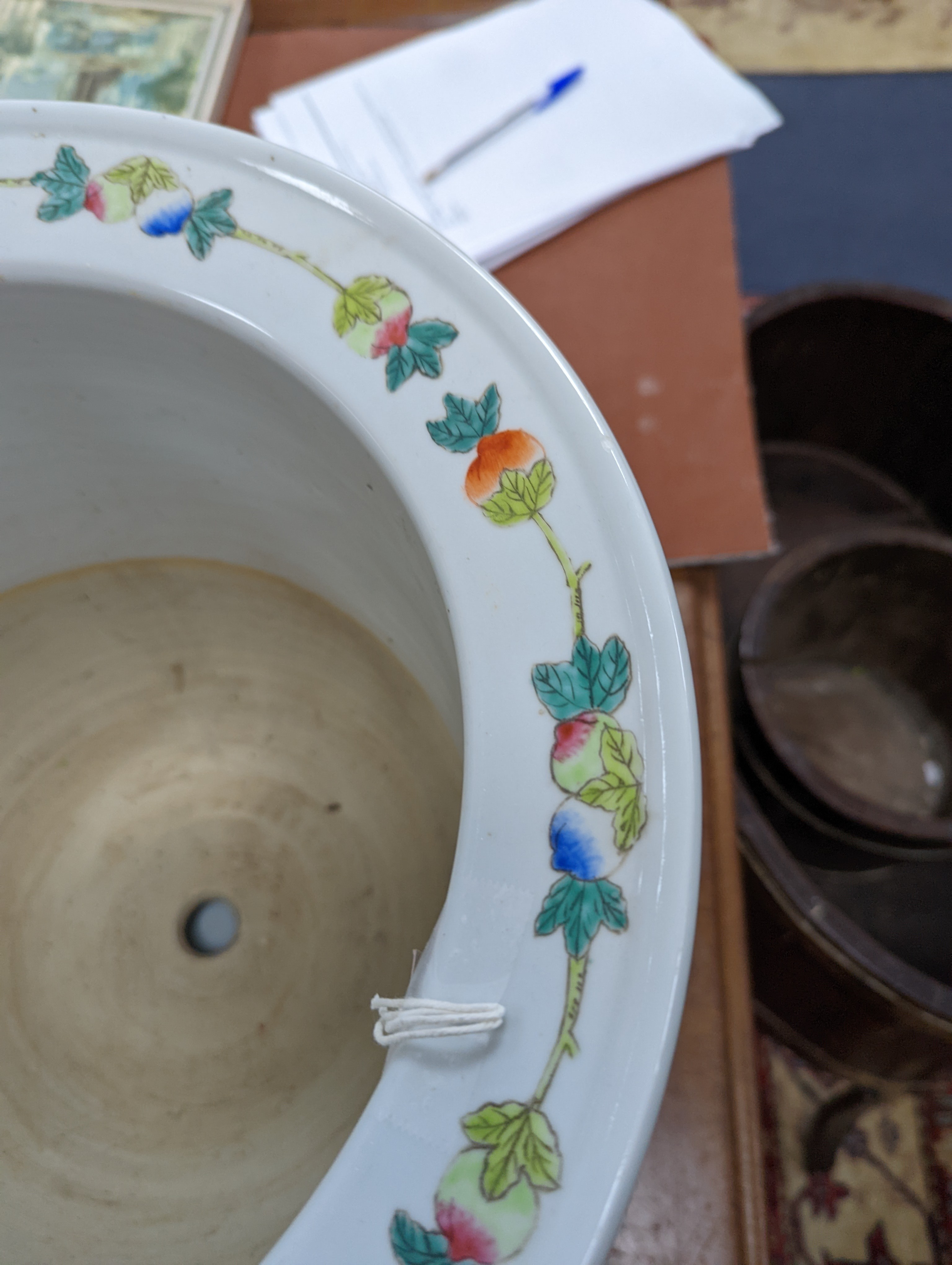 A 20th century Chinese porcelain jardiniere and dish, diameter 36 cms.